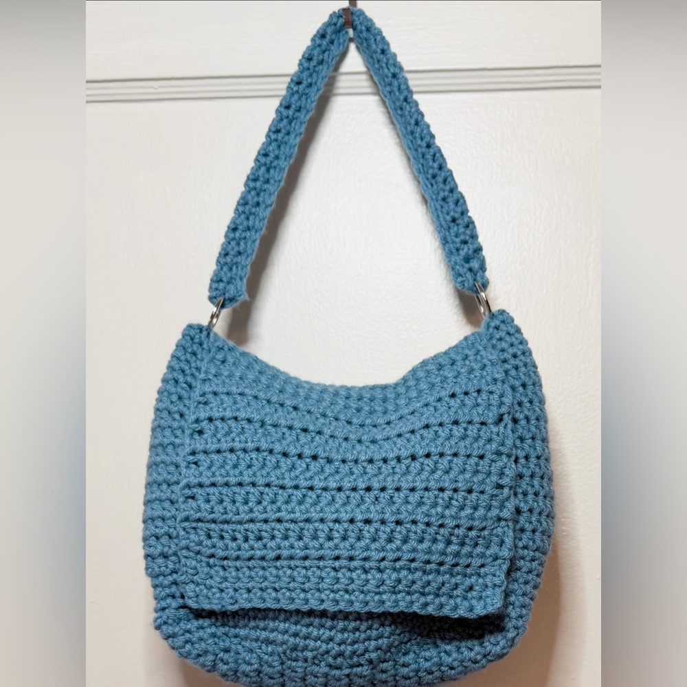 Handmade Crochet Blue Handbag Messenger Bag Silver Hardware Flap Closure NWT
